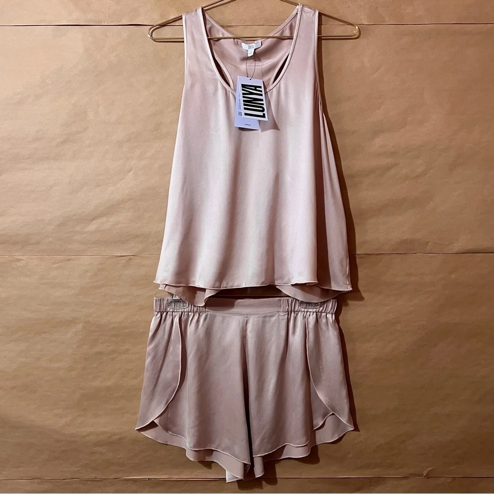 Lunya NWT Washable Silk Tulip Back Set Delicate Pink Pajamas Top & Shorts Size S
